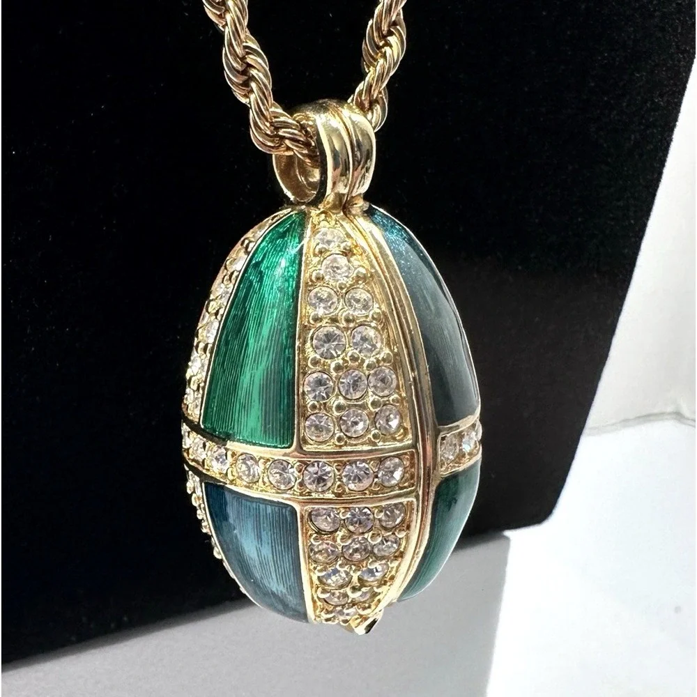 Swarovski pre owned